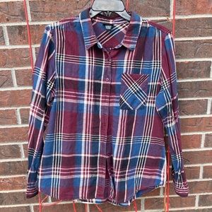 Women’s Rue21 Plaid Flannel Long Sleeved Shirt L with Lace Overlay on Back